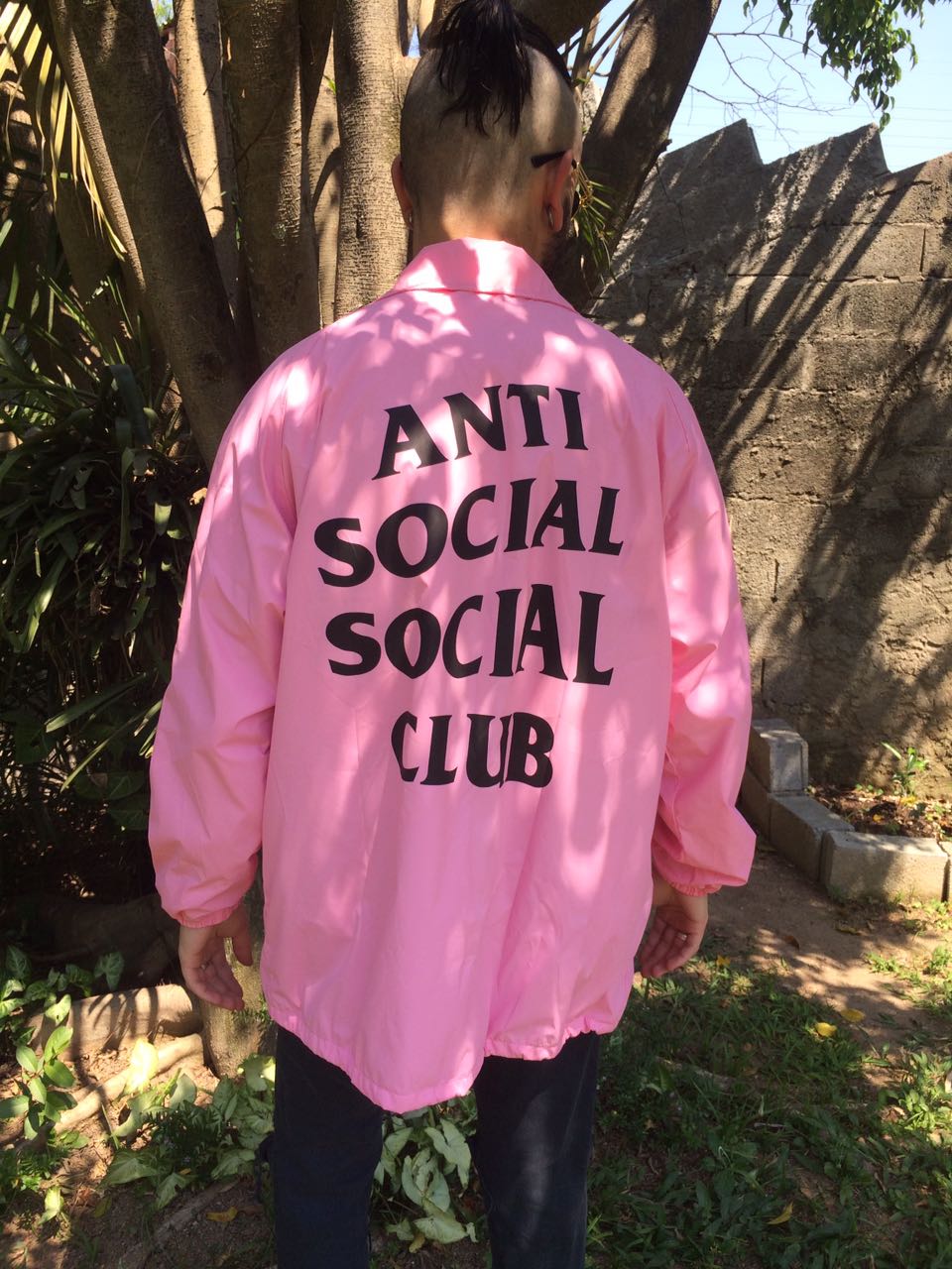 moletom antisocialsocialclub rosa